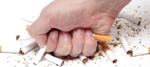 10 best tried and tested tips to help you ditch the cigs- once and for all.